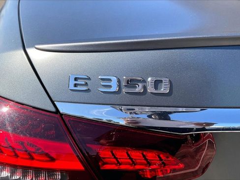 Used 2022 Mercedes-Benz E 350 Sedan w/ AMG Line Exterior image 7