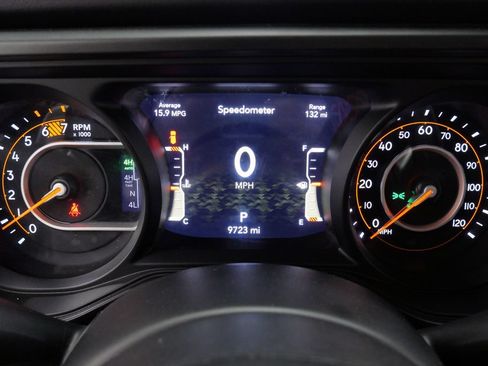Used 2024 Jeep Wrangler Unlimited Rubicon 392 AWD/4WD image 24