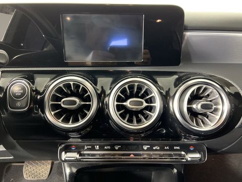 Used 2021 Mercedes-Benz A 220 A 220 4D Sedan image 11