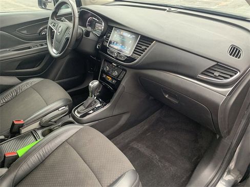 Used 2017 Buick Encore Preferred image 27