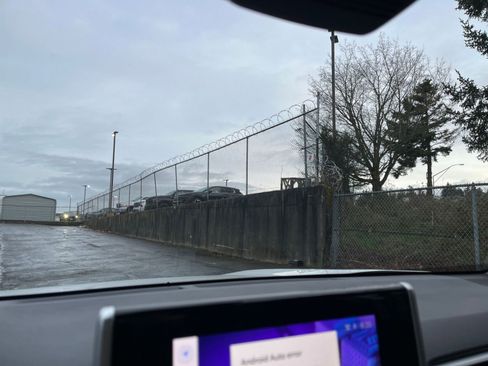 Used 2025 Toyota RAV4 XLE image 18