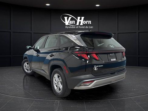 Used 2025 Hyundai Tucson SE AWD/4WD image 5