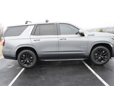 Used 2021 Chevrolet Tahoe LT w/ LT Signature Plus Package image 21