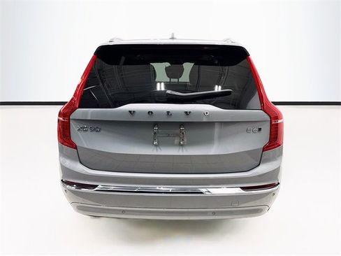 Used 2024 Volvo XC90 B6 Ultimate image 6