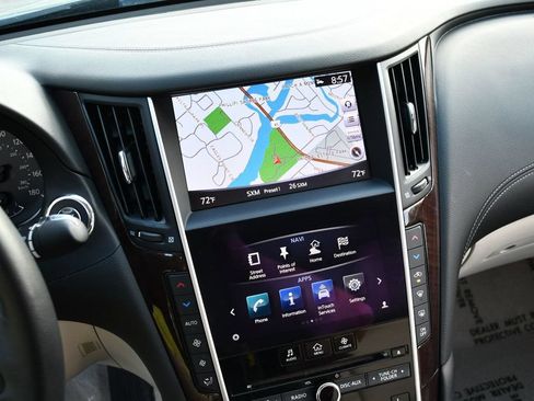 Used 2018 INFINITI Q50 Luxe w/ Sensory Package (Luxe) RWD image 13