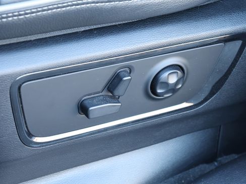 Used 2023 RAM 1500 Limited w/ Night Edition image 33