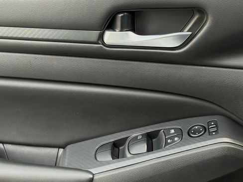 Used 2021 Nissan Altima 2.5 S w/ Driver Assist Package image 22