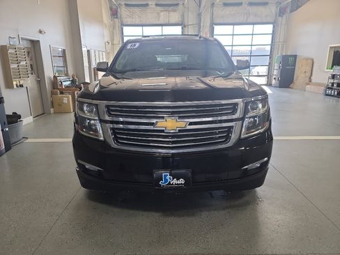 Used 2015 Chevrolet Suburban LTZ AWD/4WD image 3