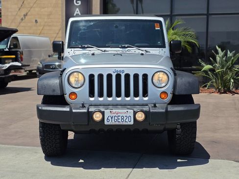 Used 2010 Jeep Wrangler Unlimited Sport AWD/4WD image 3