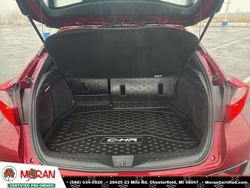 Used 2018 Toyota C-HR XLE image 26