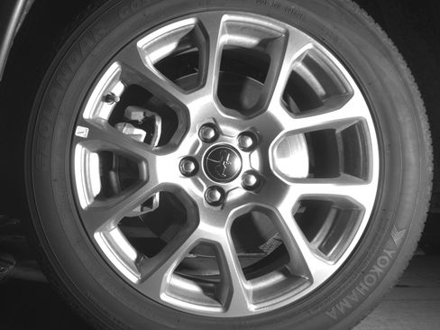 Used 2025 Jeep Compass Limited AWD/4WD image 9