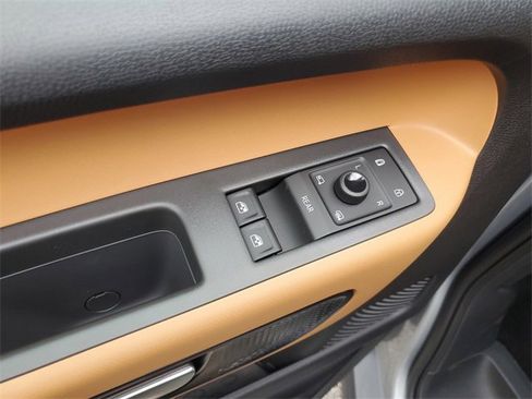 New 2025 Volkswagen ID. Buzz Pro S image 23