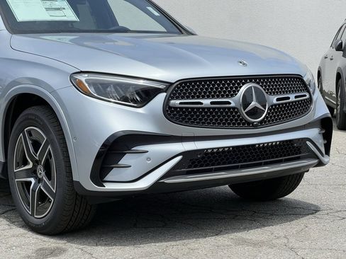 New 2025 Mercedes-Benz GLC 350e 4MATIC image 3