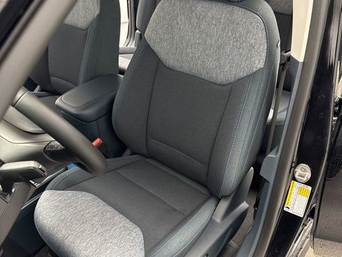 New 2026 Ford Maverick XLT w/ XLT Luxury Package AWD/4WD image 9