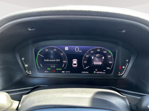 Used 2024 Honda Accord Touring image 13