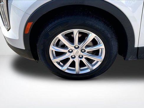 Used 2019 Cadillac XT4 Luxury w/ Trailering Package FWD image 33