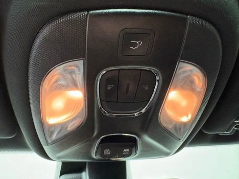 Used 2023 Jeep Compass Limited w/ Elite Group AWD/4WD image 31