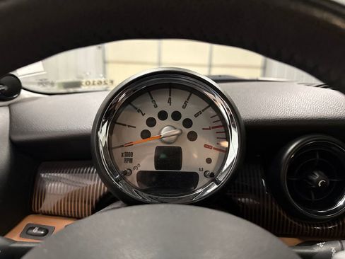 Used 2010 MINI Cooper S image 9