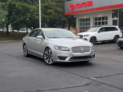 Used 2020 Lincoln MKZ Reserve w/ Elements Package AWD/4WD image 33