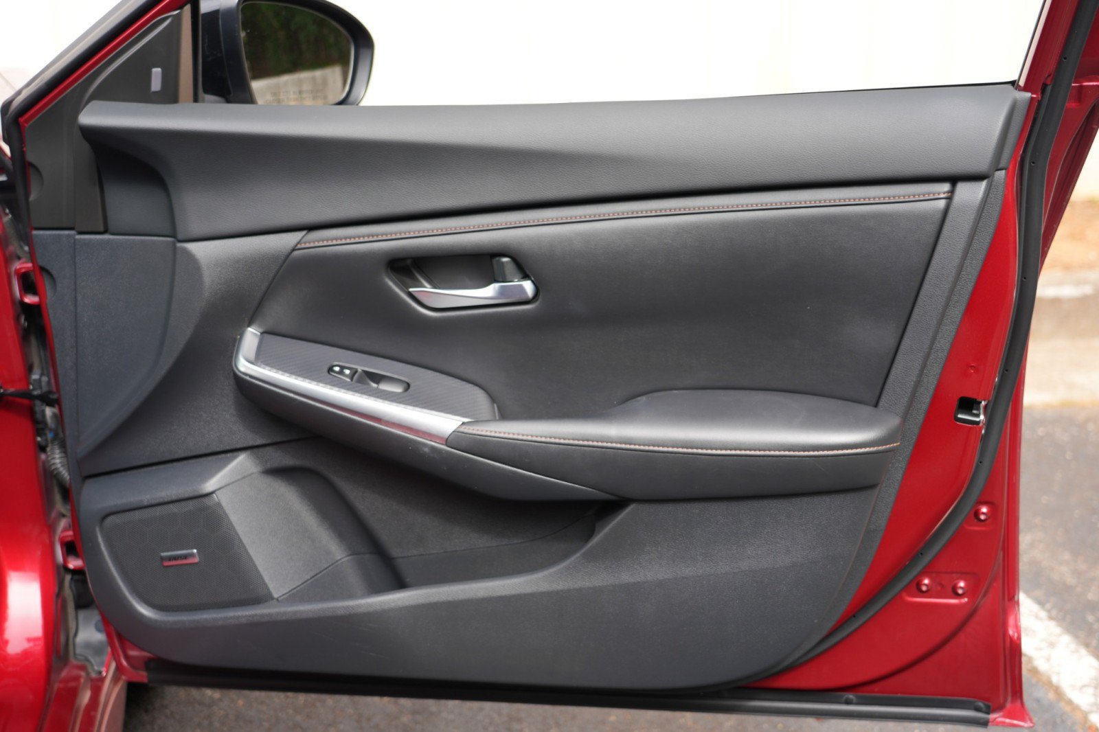 Used 2020 Nissan Sentra SR w/ Premium Package FWD image 39