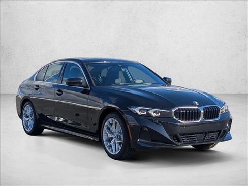 Used 2026 BMW 330i Sedan w/ Premium Package image 7