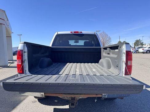Used 2013 Chevrolet Silverado 1500 LT AWD/4WD image 40