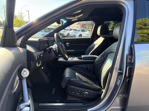 Used 2023 Genesis GV60 Performance AWD/4WD image 9