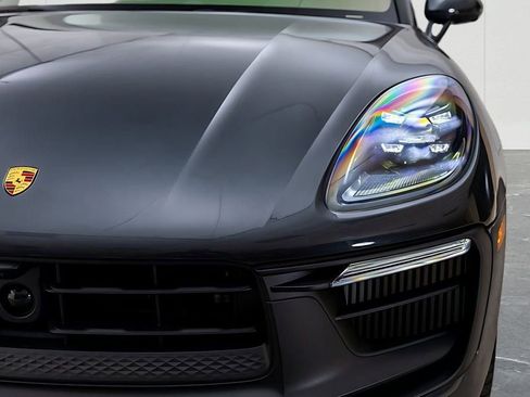 Used 2025 Porsche Macan GTS image 7