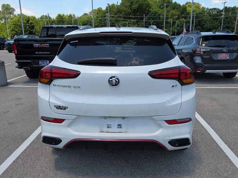 Used 2020 Buick Encore GX Select w/ Sport Touring Package FWD image 7