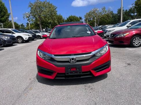 Used 2017 Honda Civic EX image 2