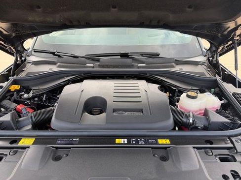 New 2026 Land Rover Range Rover Autobiography AWD/4WD image 19