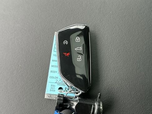 New 2026 Volkswagen Atlas Cross Sport SE image 35