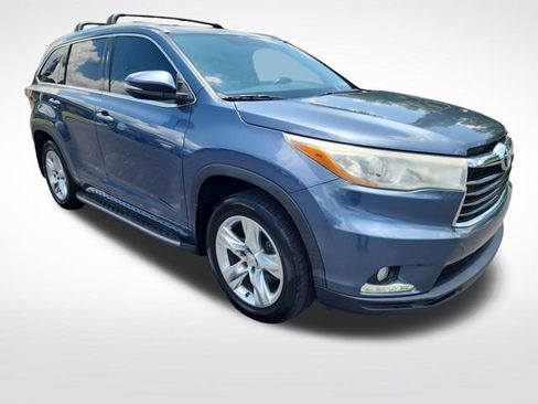 Used 2015 Toyota Highlander Limited FWD image 7