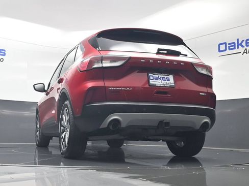 Used 2020 Ford Escape Titanium AWD/4WD image 46