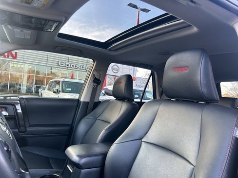 Used 2021 Toyota 4Runner Venture w/ Moonroof Package image 20