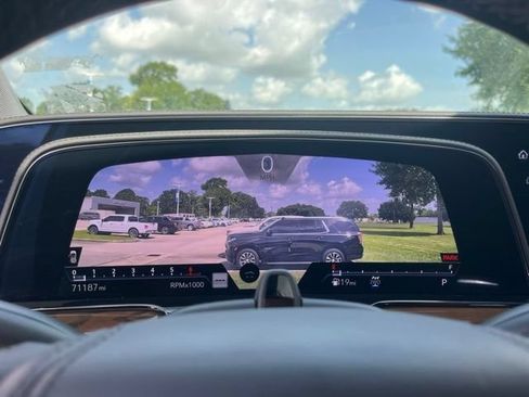 Used 2023 Cadillac Escalade Sport Platinum w/ Heavy-Duty Trailer Package AWD/4WD image 25