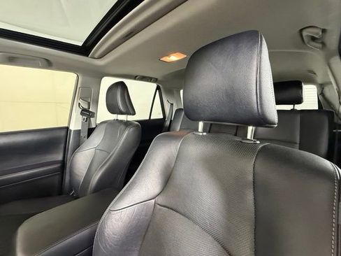 Used 2021 Toyota 4Runner Nightshade AWD/4WD image 18