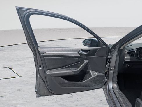 Used 2020 Volkswagen Jetta SE FWD image 7