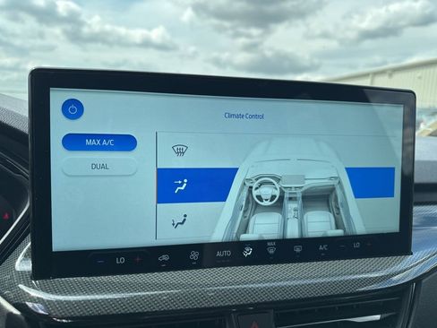 New 2026 Ford Escape ST-Line w/ Tech Pack #1 image 24