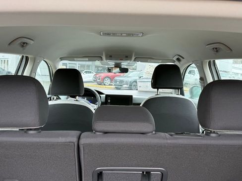 New 2026 Volkswagen Taos S image 18