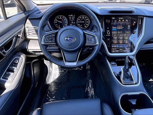 Certified 2025 Subaru Outback Limited w/ Popular Package #2 image 5