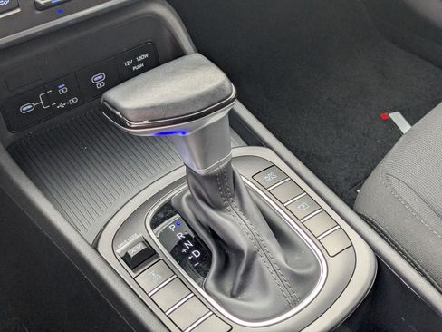 Certified 2025 Hyundai Kona SEL image 16