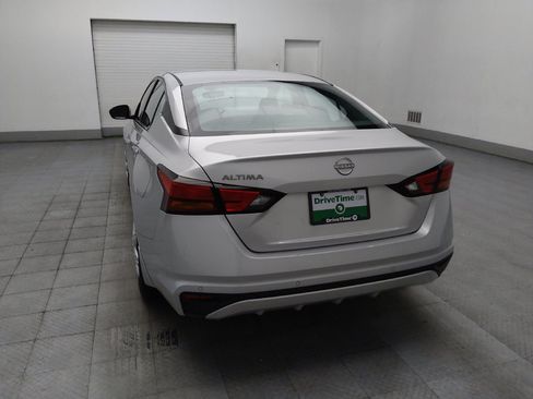 Used 2023 Nissan Altima 2.5 S FWD image 6