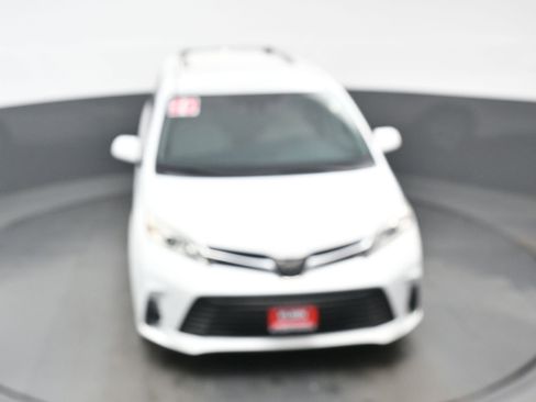 Used 2020 Toyota Sienna LE image 35