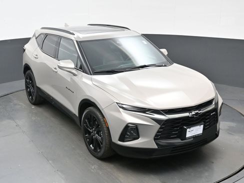 Used 2021 Chevrolet Blazer RS w/ Enhanced Convenience Package image 41