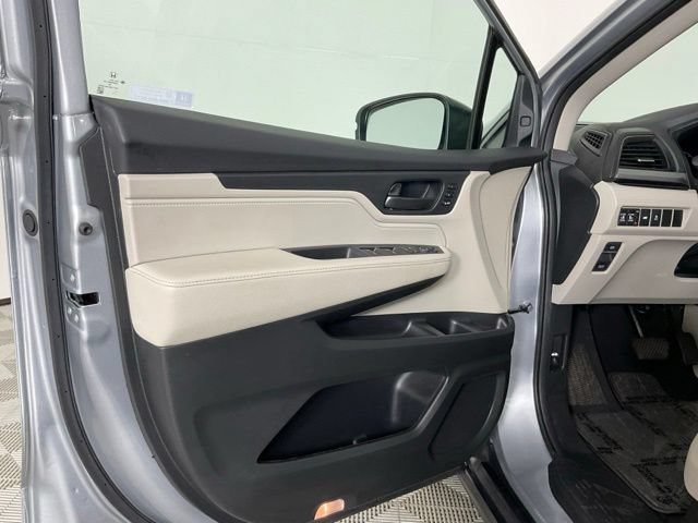 Used 2025 Honda Odyssey EX-L image 11