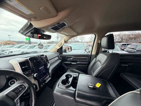Used 2021 RAM 1500 Laramie AWD/4WD image 12