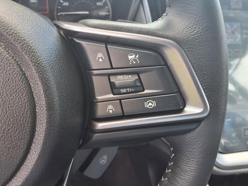 Certified 2025 Subaru Outback Limited image 23