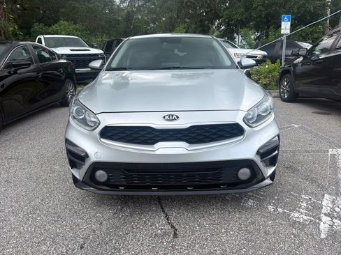 Used 2019 Kia Forte LXS FWD image 4