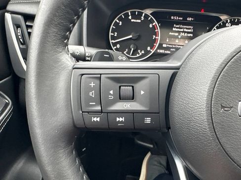 Certified 2024 Nissan Rogue SV w/ SV Premium Package AWD/4WD image 24